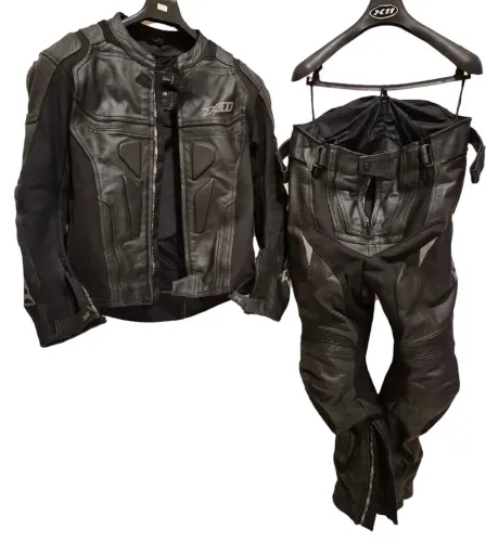 Macacao X11 Motociclista Speed 2 Couro Pista 2 Pecas Masculino