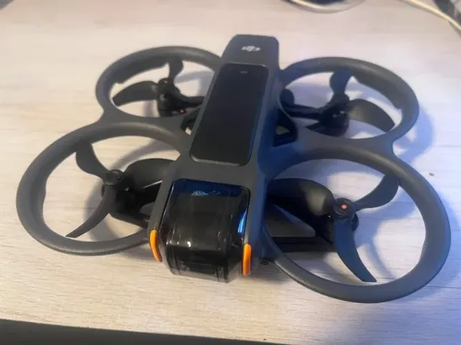 DJI Avata 2 Flymore combo 3 baterias e controle Fpv