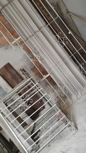 Grade para porta