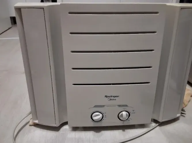 Ar condicionado 