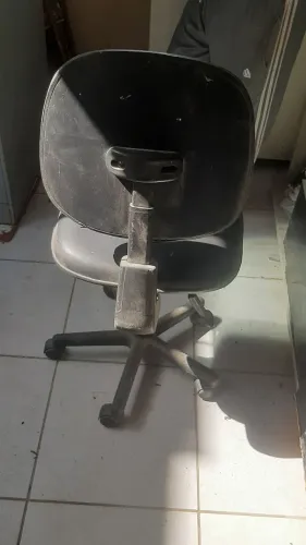 CADEIRA DE ESCRITÓRIO pronta entrega para ser usadas semi novas 