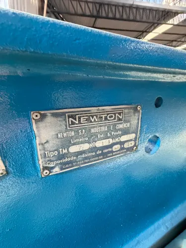 Guilhotina mecânica Newton cão 5x3100 TM7
