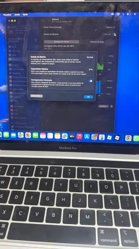 Vendo MacBook Pro 13,3? com chip Apple M2, modelo 2022.