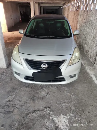 Nissan Versa SV 1.6 16V Flex Fuel 4P Mec. 2013