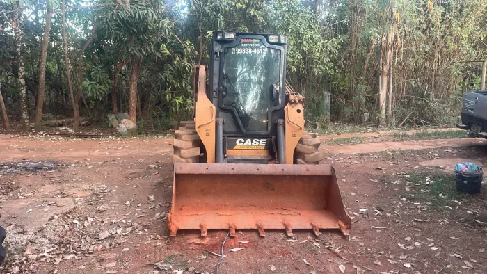 Mini carregadeira case