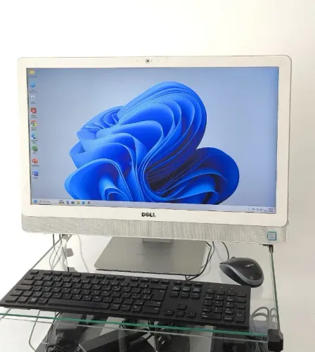 PC AIO Dell Inspiron 24-3464 - Intel Core I5-7200U - RAM 8GB - SSD 256GB - Tela "23.8 FHD