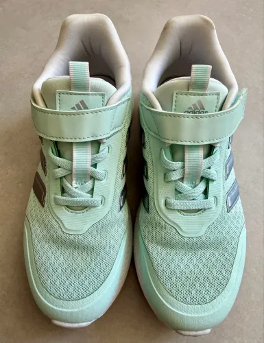 Tênis infantil menina/menino Adidas 