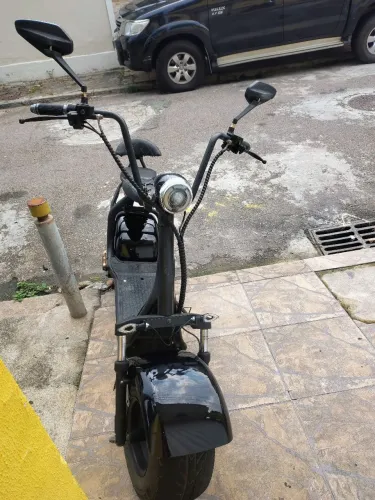 Scooter elétrica