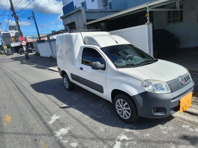 Fiat Fiorino Furgão Work. Hard 1.4 Flex 8V 2P 2018