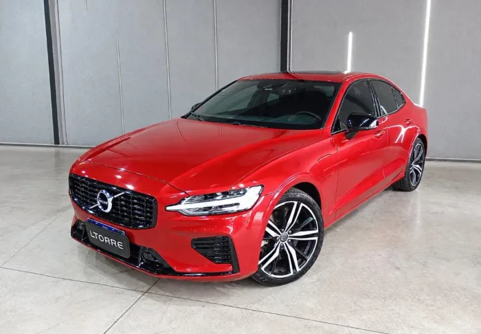 Volvo S60 T-8 R-design 2.0 407cv 4P Híbrido 2022
