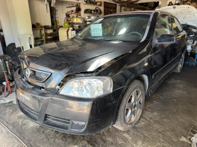 Astra 2.0 2005 (sucata) para venda de peças