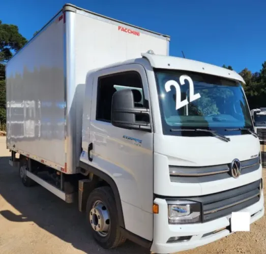 Volkswagen Delivery Express Baú 2022