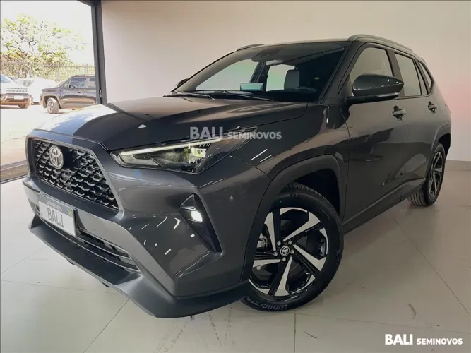 Toyota Yaris Cross XRE 1.5 16V 5p Aut. 2026