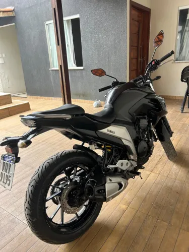 Fazer250 cc 