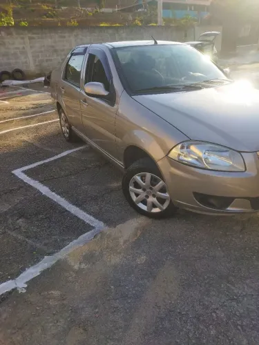 Fiat Siena EL Celeb. 1.0 MPI Fire Flex 8V 4P 2013