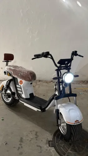 Scooter X13 Okm 2026/27 e Conduzza Mônaco 1000w
