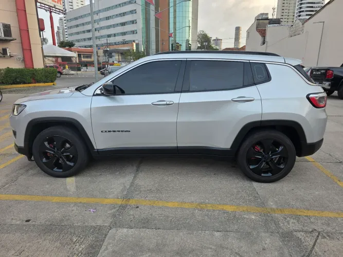 Jeep Compass Longitude 2.0 4X2 Flex 16V Aut. 2017