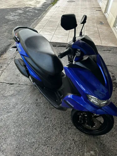 Yamaha Fluo AbS