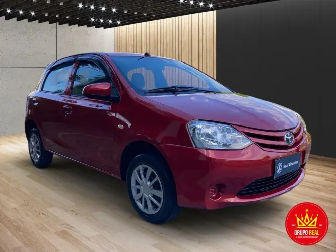 Toyota Etios X 1.3 Flex 16V 5P Mec. 2017