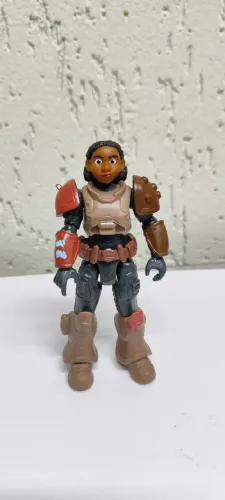 Miniatura Boneco Izzy Hawthorne - Buzz Lightyear