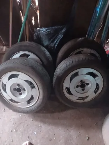 Kit 4 rodas orbital aro 15, com os 4 pneus.