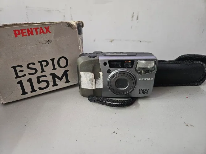 Pentax Espio 115M com caixa e estojo, No estado / SEM TESTE
