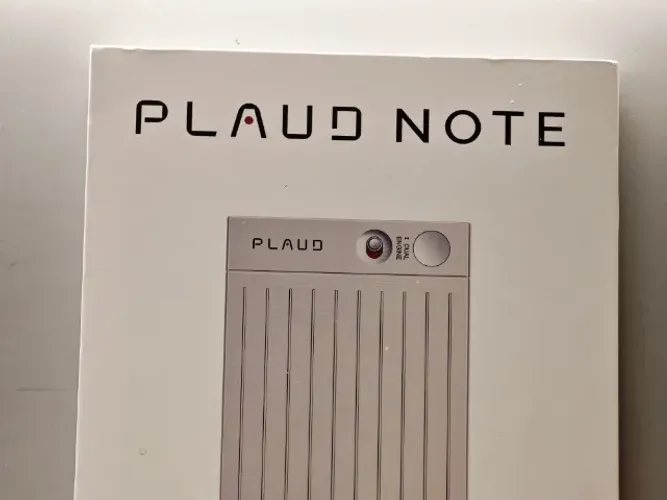 Plaud Note Gravador de Voz com IA 64GB Prata MagSafe
