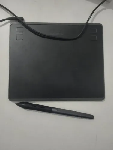 Mesa digitalizadora Huion HS64