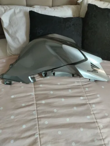 Tanque e Asa Fan 160 2025 prata