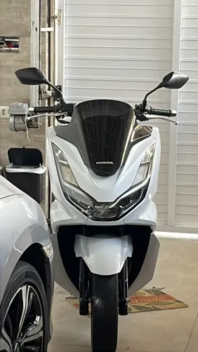 Honda pcx branca