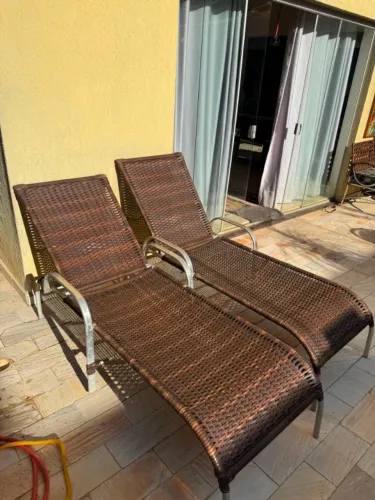 Cadeira espreguiçadeira para área de piscina, 2 unidades, feitas em junco