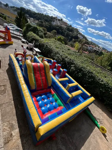 Brinquedo inflável