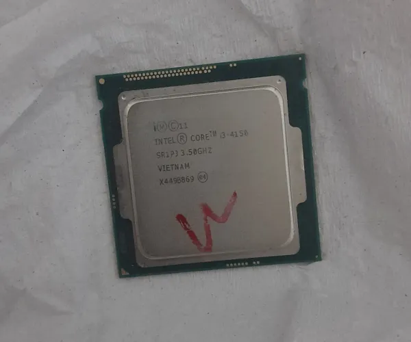 Processador Intel Core i3-4150 (4° Geração) - Ótimo Estado