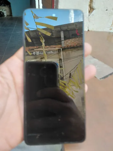 Moto g04s
