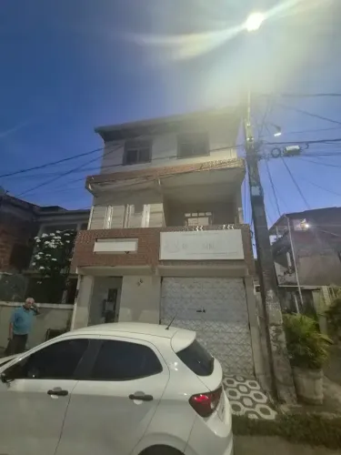 CASA AMPLA DE 346 M² | 3 PAVIMENTOS | QUINTAL DE 150 M²