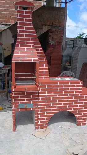 Churrasqueira + fogão a lenha