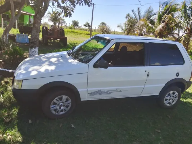 Fiat Uno Mille WAY Economy 1.0 F.flex 2P 2012