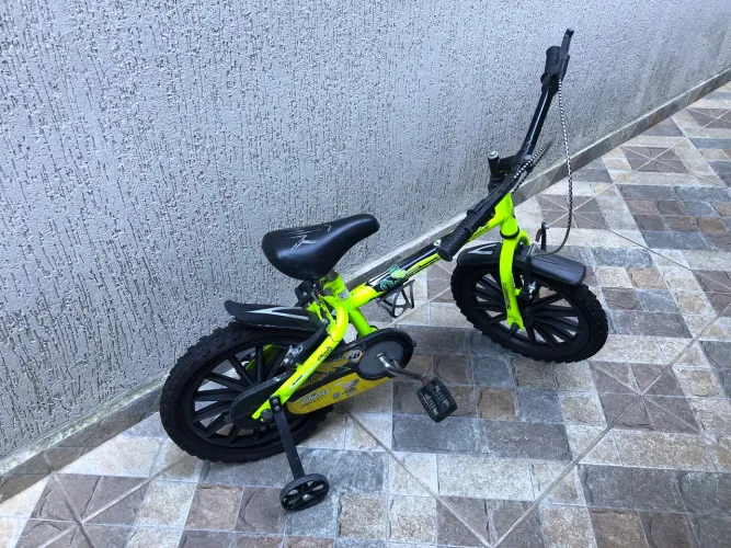 Bicicleta aro 16