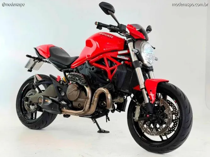 DUCATI MONSTER 821 2015
