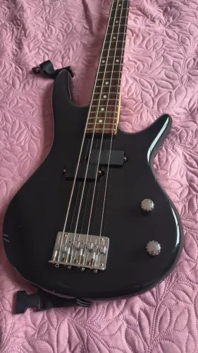 Baixo Ibanez Mikro Shortscale