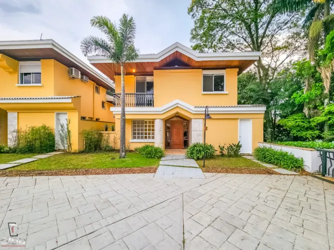Casa em condomínio para venda em Alto da Boa Vista com 4 quartos, sendo 4 suítes, 577m²