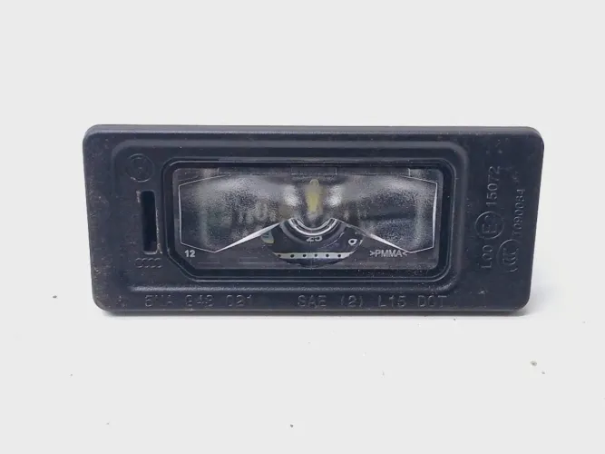 Luz Placa Traseira Vw Jetta Tsi 1.4 2017 5na943021