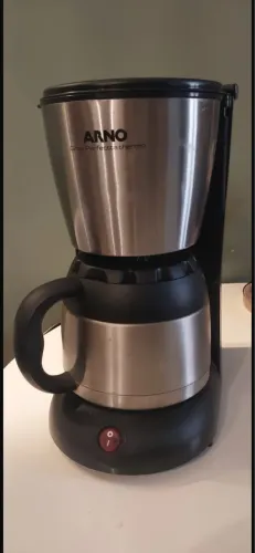 Cafeteira Arno Inox 24 xícaras