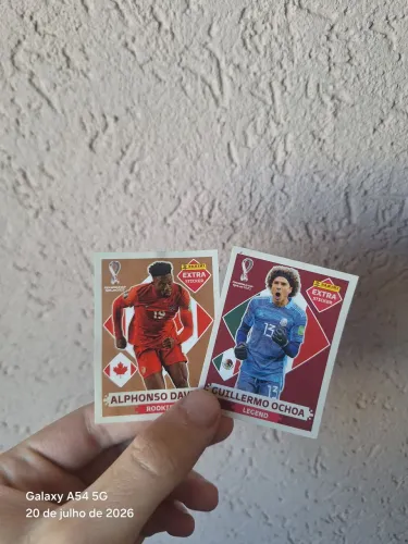 Figurinhas Legends Copa do Mundo 2022 Ochoa e Davies
