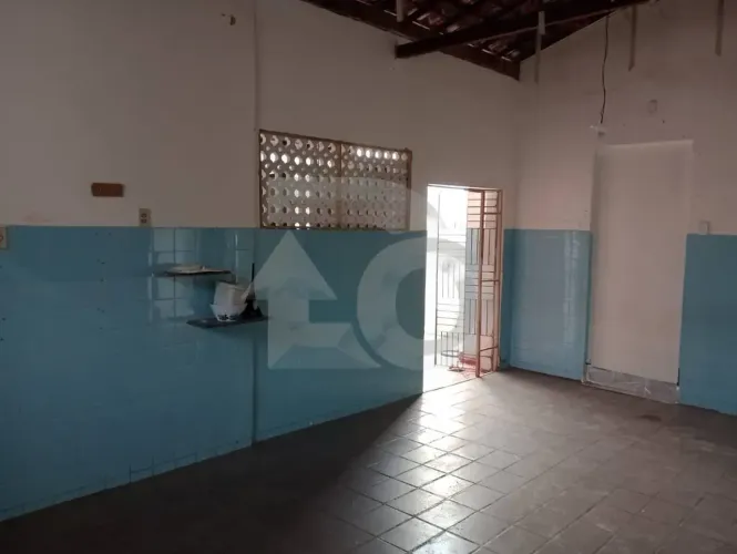 Edifício Comercial no Bairro Salgado Filho com 270m²