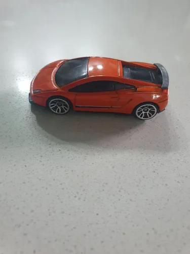 Hot Wheels Lamborghini Gallardo LP 570-4 Superleggera