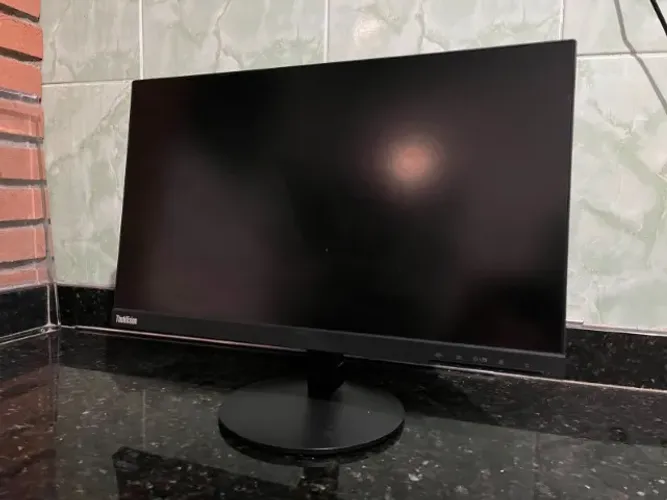 Monitor Lenovo ThinkVision S22e-19 21,5" Full HD - Excelente Estado!
