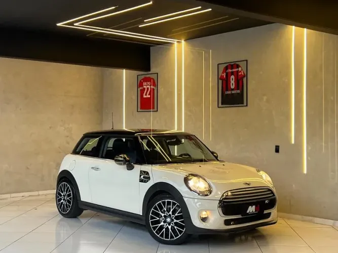 Mini Cooper 1.5 12V Twinpower Gasolina 4P Steptronic 2015