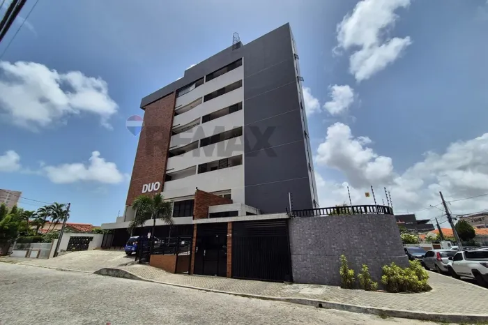 Sala de 32m² para venda em Tambauzinho