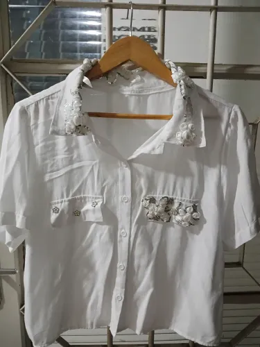 Camisa customizada estilosa 